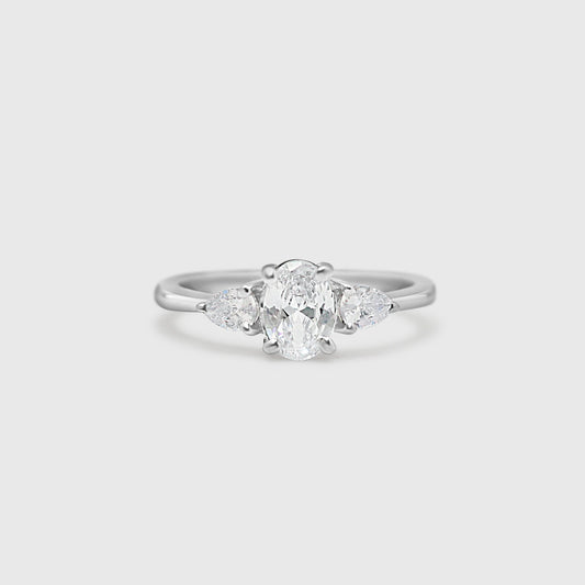 "Amanda" Ring - Memorial Diamond Collection