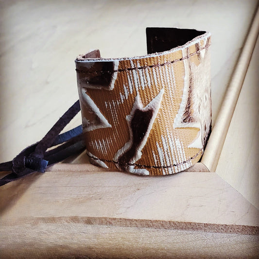 **Wide Leather Cuff in Brown and Sienna Laredo 013b