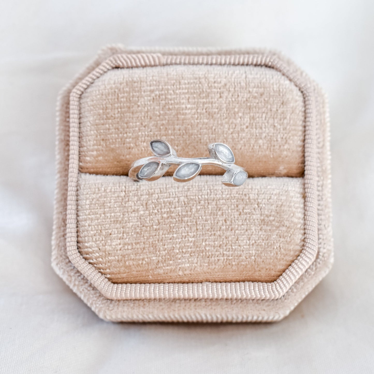Nature Ivy Ring