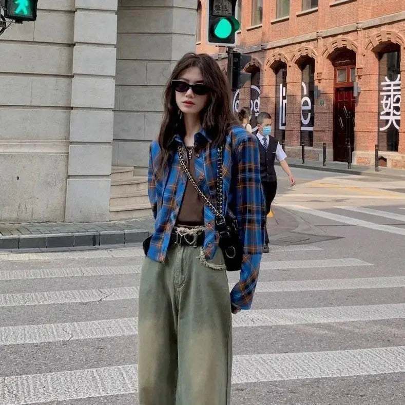 Checkered shirt women's 2024 spring new design sense niche French chic long sleeved shirt retro top womens tops