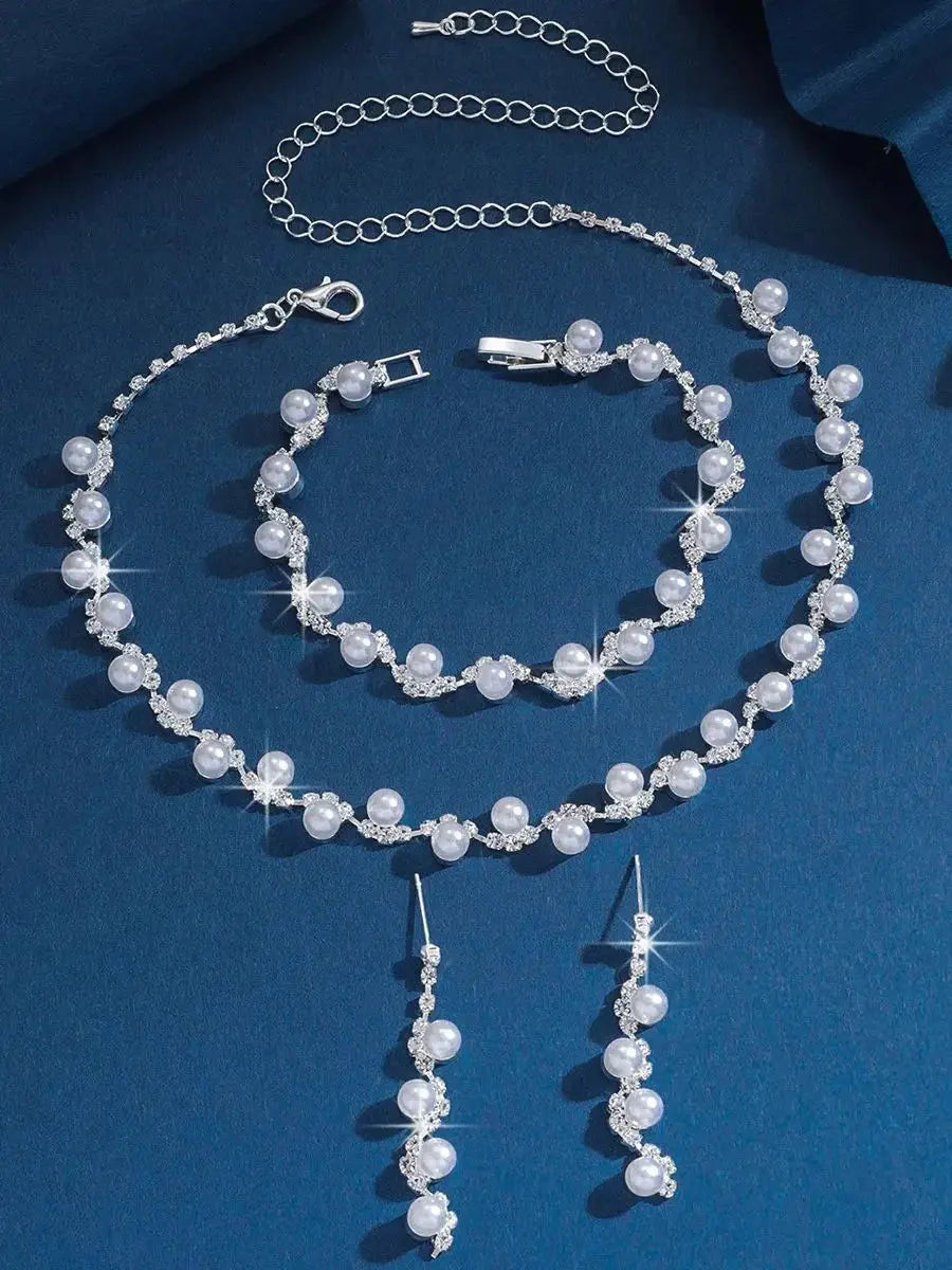 Pearl & Crystal Jewelry Set Choker Necklace Bracelet Drop Earrings Bridal Accessories for Wedding Prom Party Women Daily Wear