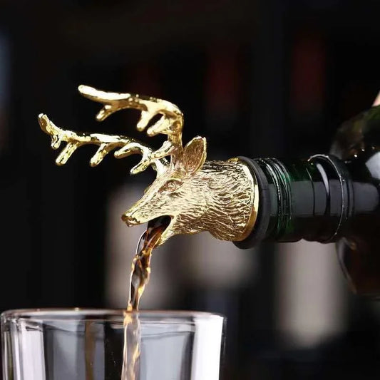 Zinc Alloy Steel Deer Stag Head Wine Pourer Unique Rhinoceros Lion Wine Bottle Stoppers Wine Aerators Bar Tools