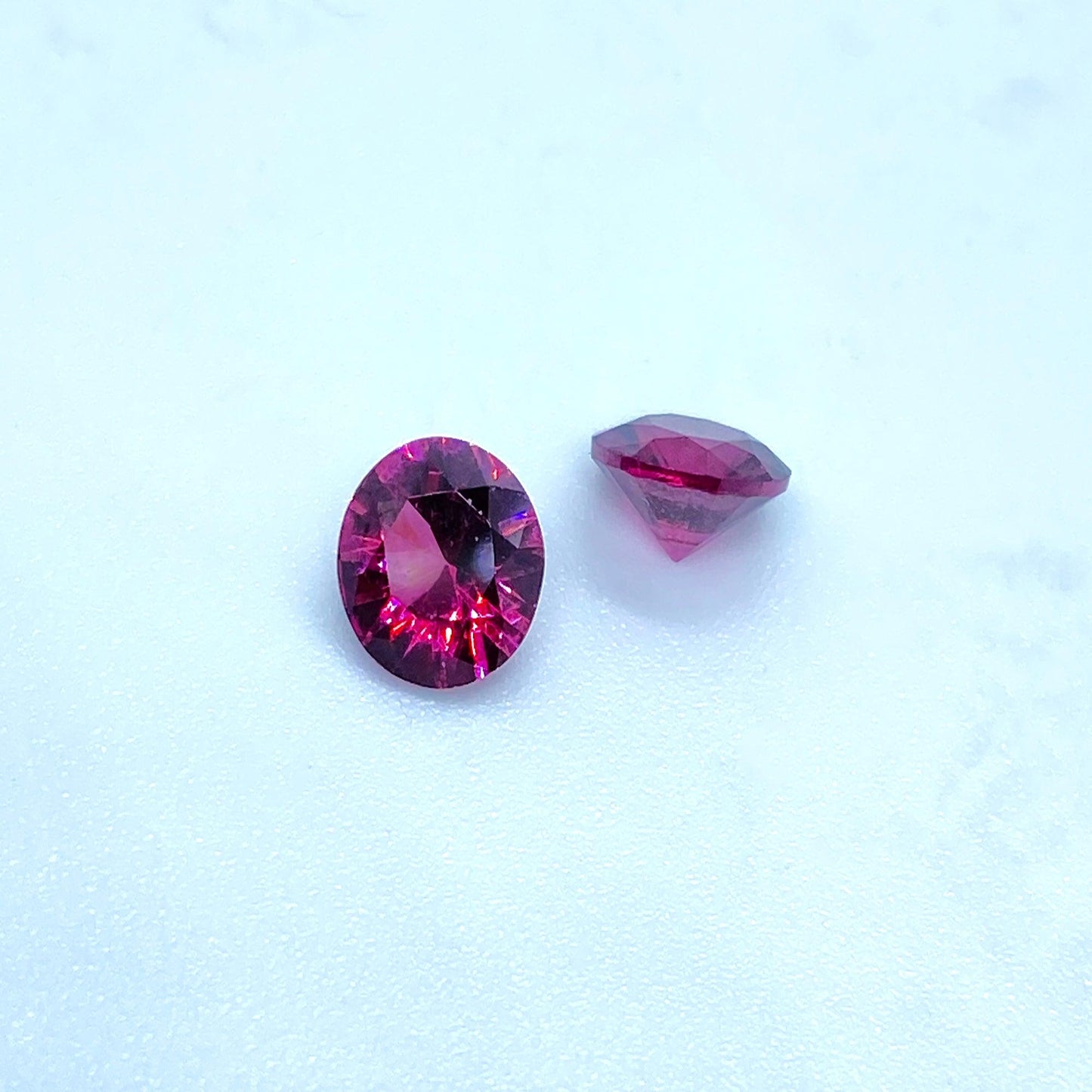 Almandine Garnet 6mm