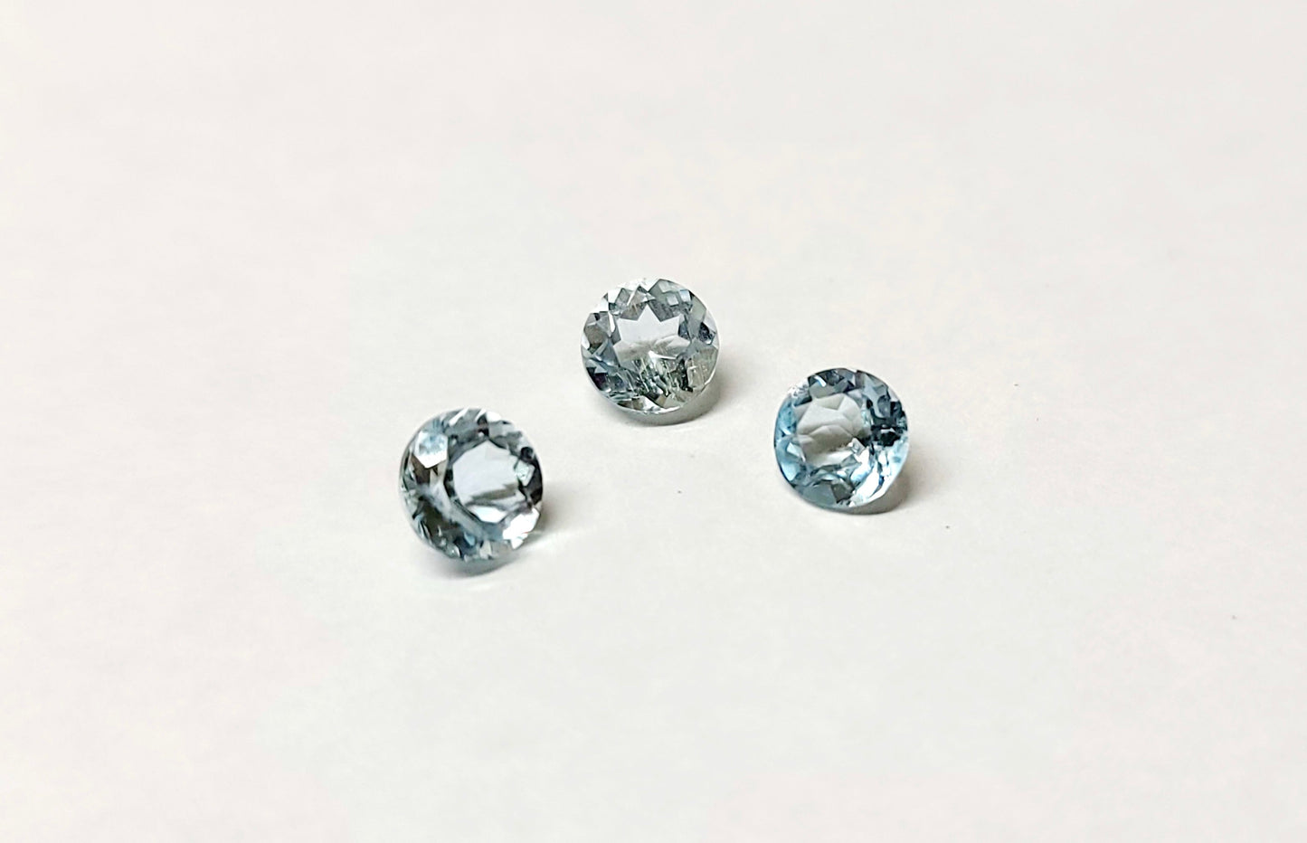Aquamarine 6mm Round Faceted