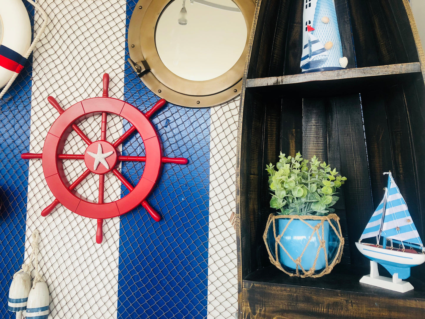 Red Ship Decorative Wheel with Starfish 18""