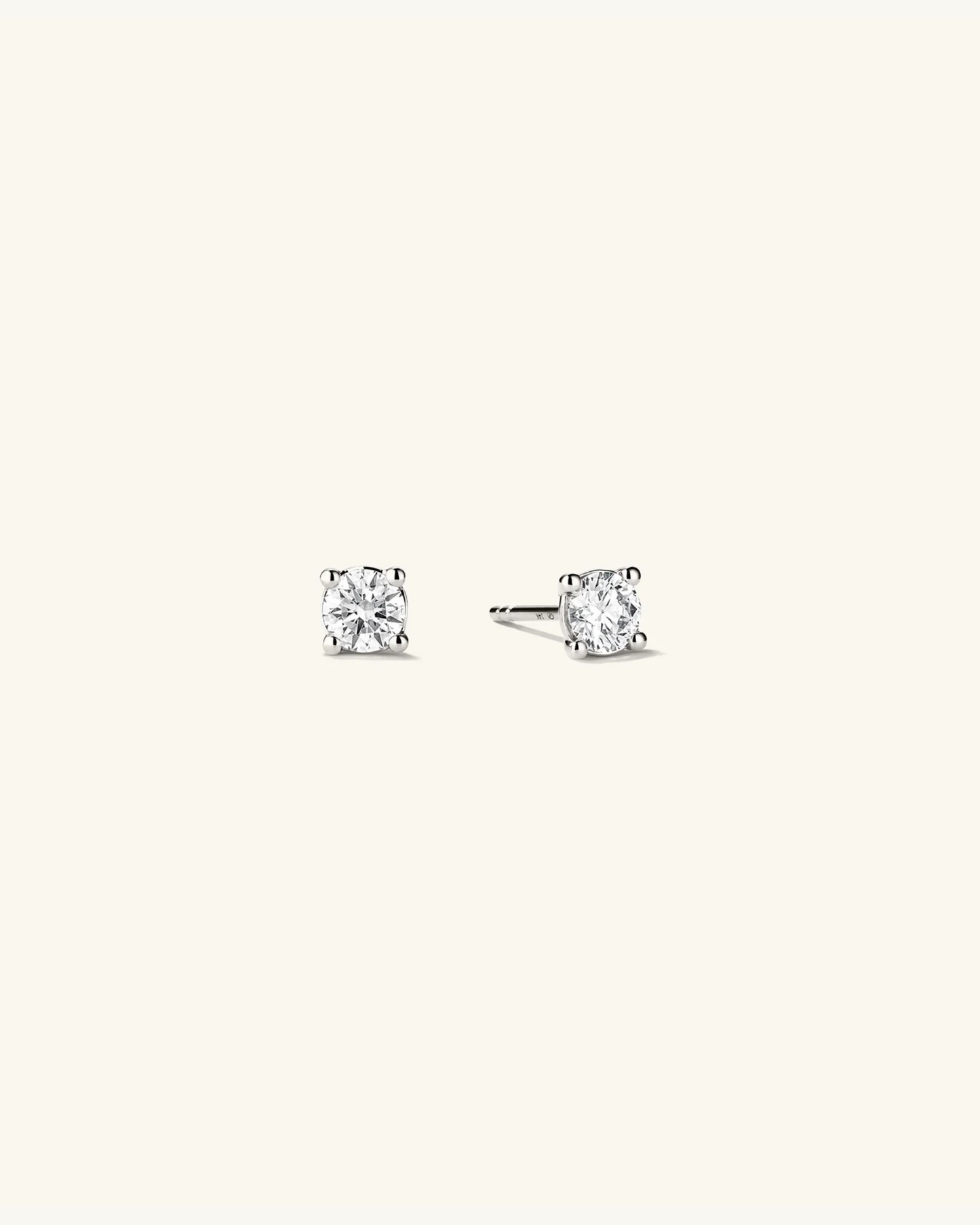 Round Studs