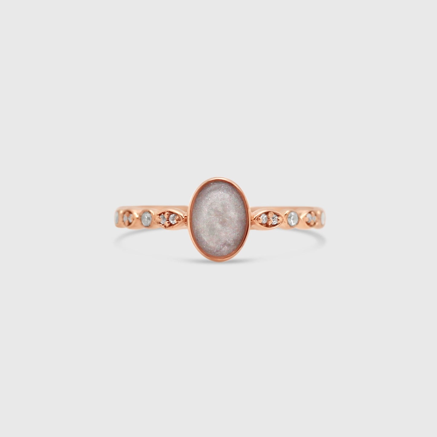 Elegant Oval Ring