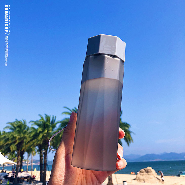 Plastic cup with rope sports water cup frosted