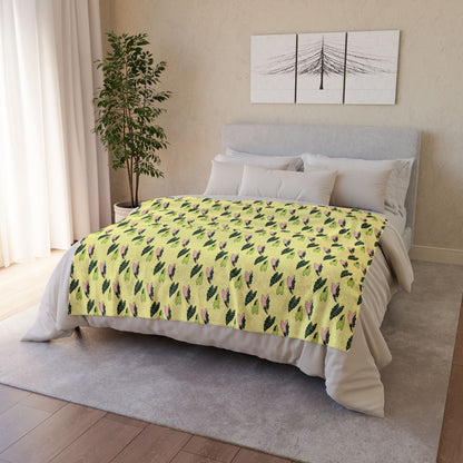 Alocasia Pattern Cozy Fleece Throw Blanket