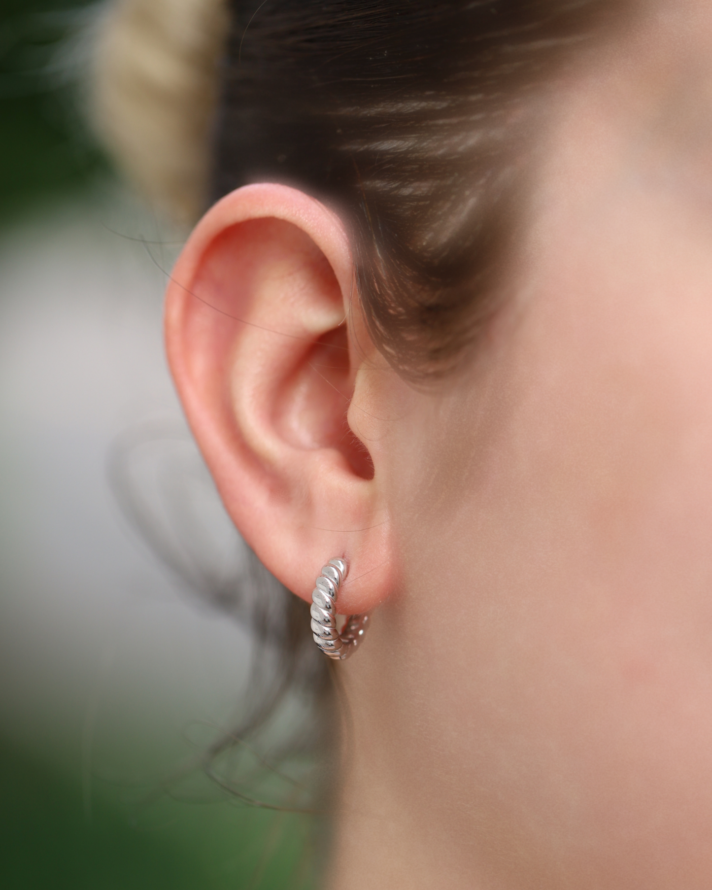 Twist Hoops