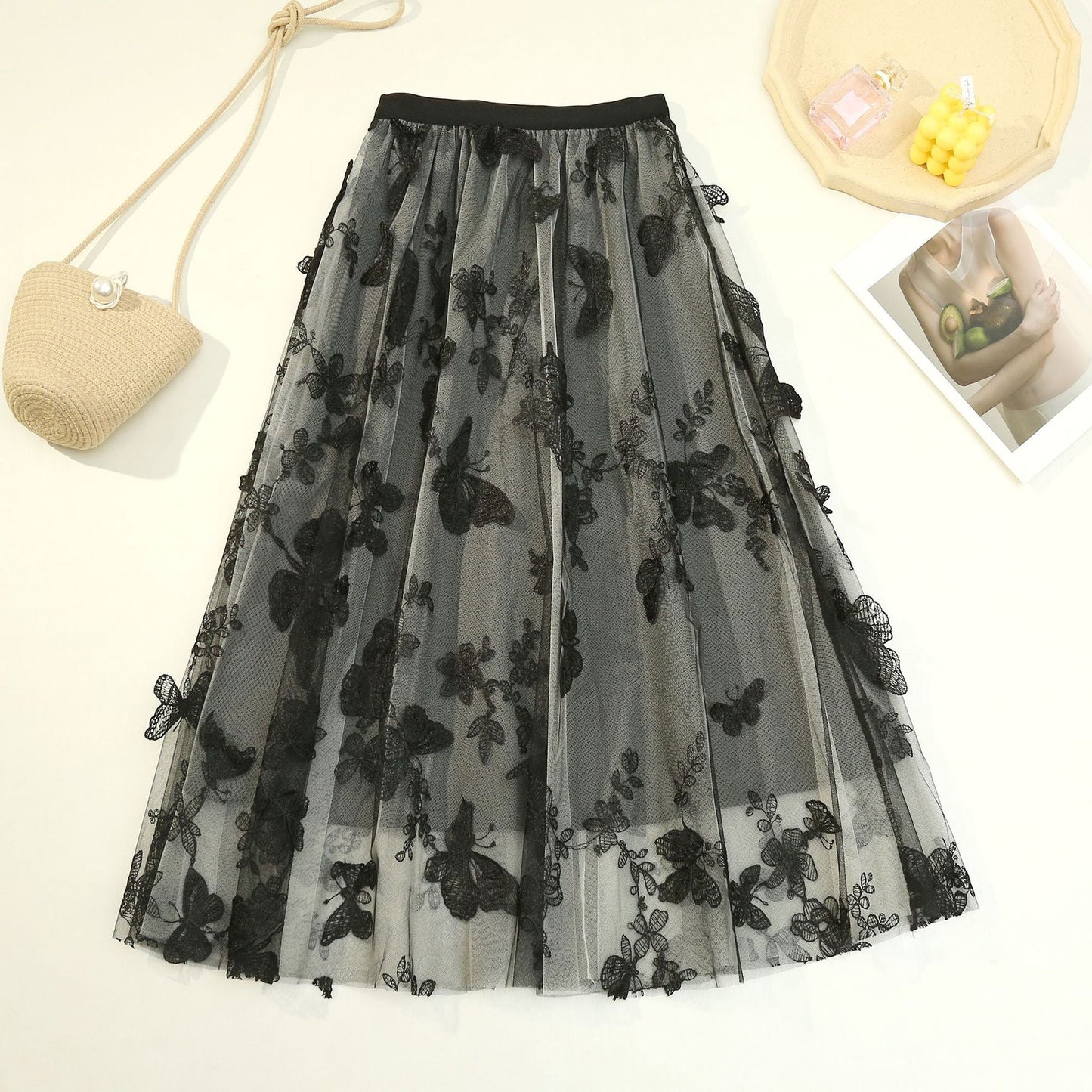 Mid-length Three-dimensional Butterfly Mesh Skirt