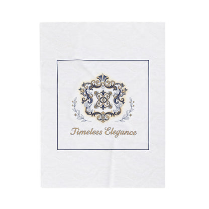 Ornate Brooch Emblem Velveteen Blanket | Baroque Pin Motif, Timeless Elegance