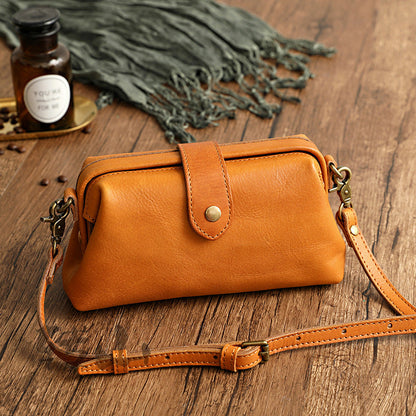 Clementine Leather Crossbody Bag - Elegant Pillow-Type Shoulder Purse