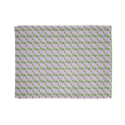 Hoya Kerrii Pattern Cozy Fleece Throw Blanket