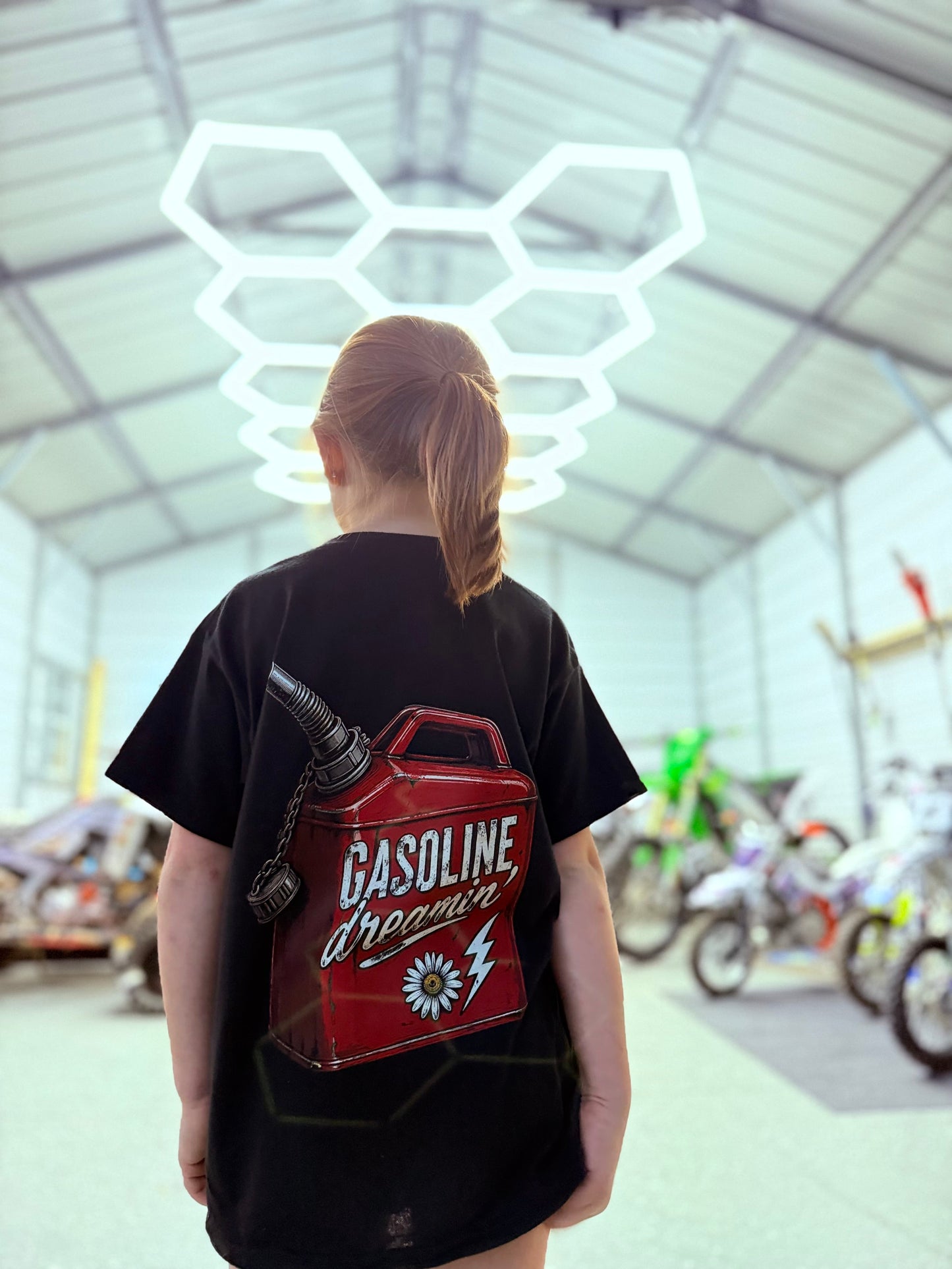 Gasoline Dreamin’ Tee - FAVORITE
