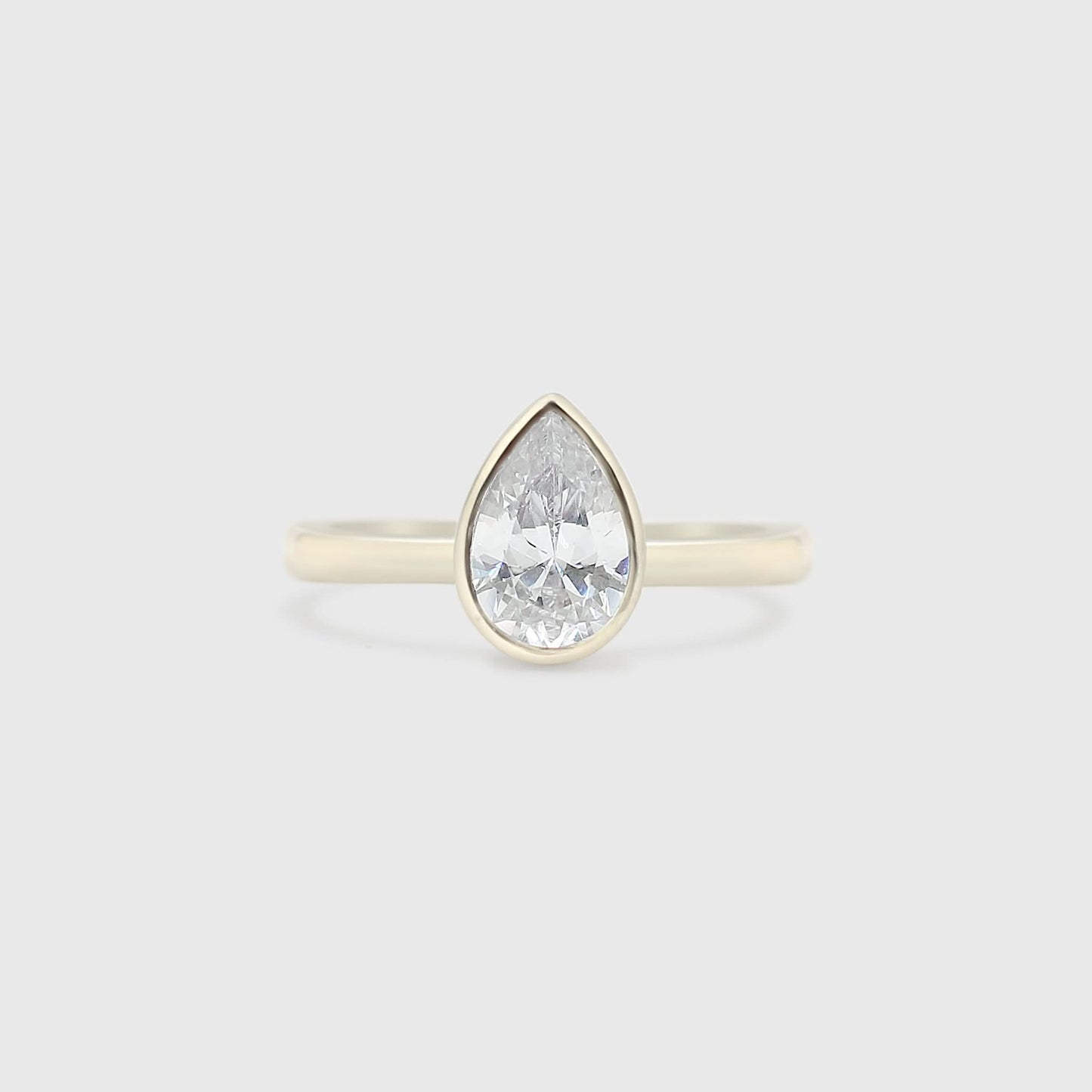 "Amelia" Ring - Moissanite Collection