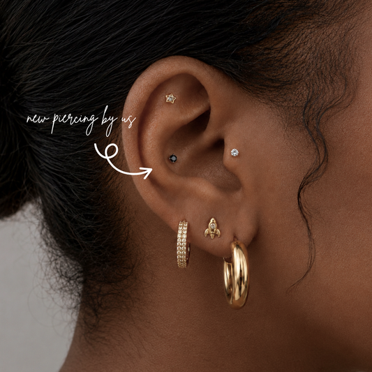 Classic Black 2mm CZ Threadless Labret Titanium Flat Back Earring