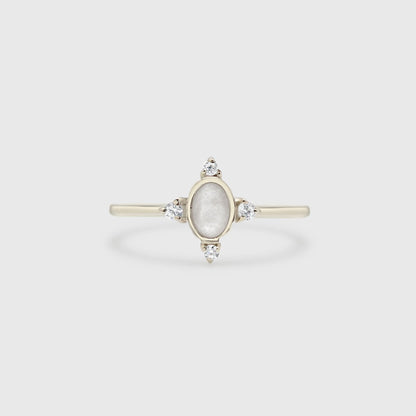 Four Point Oval Ring