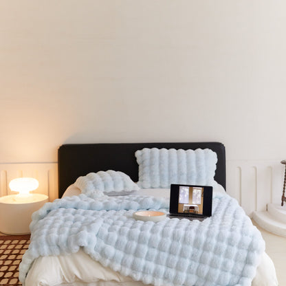 The Fur Rabbit Hair Sofa Blanket Is Simple And Luxurious