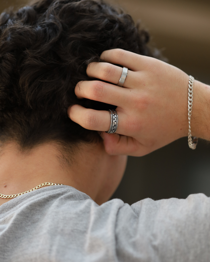 Dark Details Ring