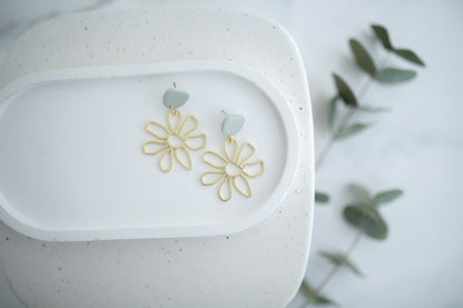 Clay Earrings | Groovy Spring Daisies| Spring Fling Collection