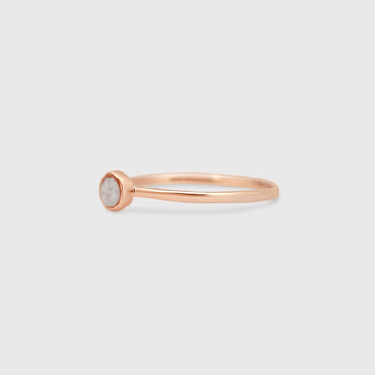 Dainty Round Ring