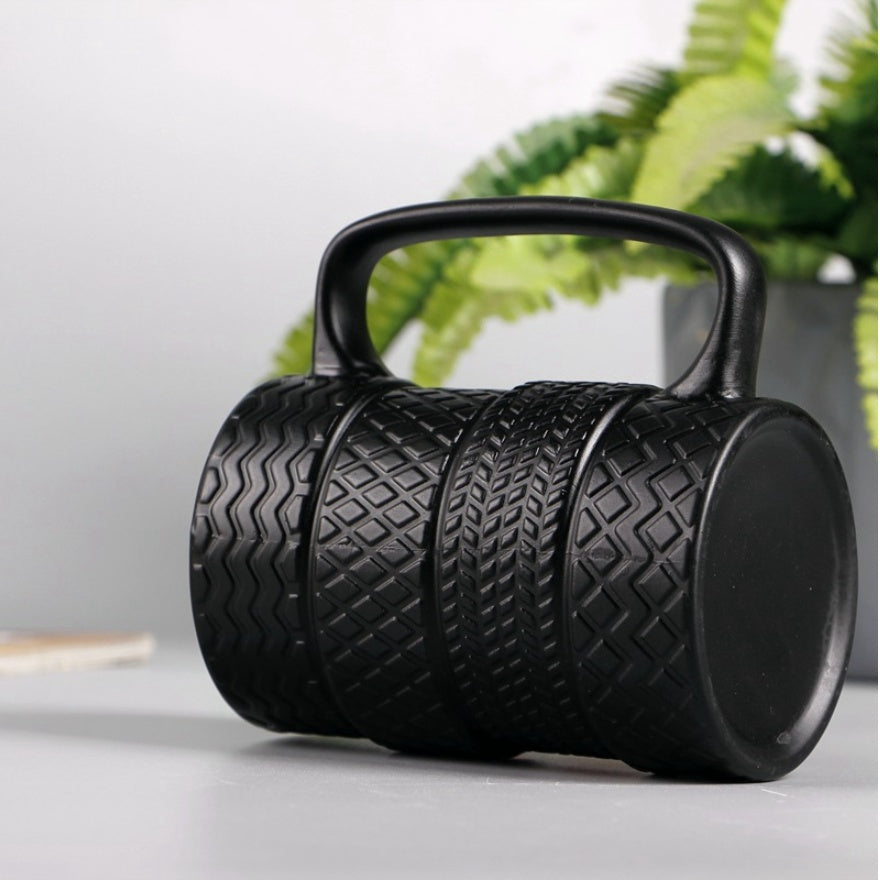 Large capacity ceramic cup