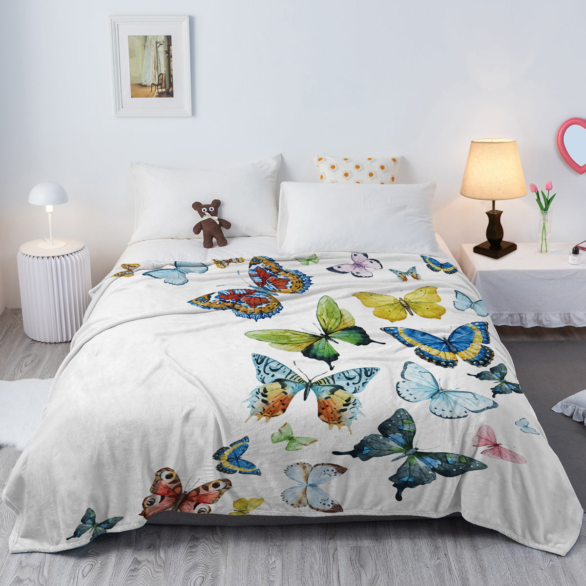 1pc Fresh Butterfly Pattern, Soft Printed Flannel Sofa Blanket, Comfortable And Warm For Home Use, Suitable For Bed, Sofa, Camping And Multi Scene Seasonal Use