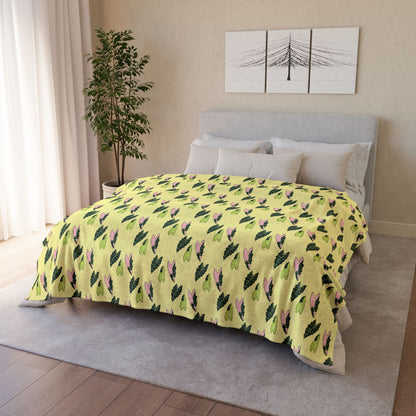 Alocasia Pattern Cozy Fleece Throw Blanket