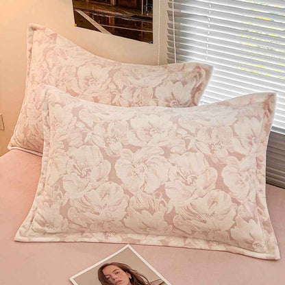 A Pair Of Extra-thick Milk Velvet Pillowcases
