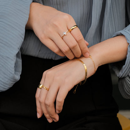 Hollow Heart Ring