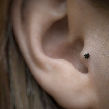 Classic Black 2mm CZ Threadless Labret Titanium Flat Back Earring