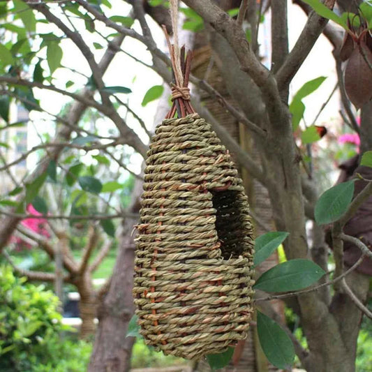 Hanging Bird House Natural Fiber Finch Bird Nest Hut Outdoor Cage Shelter Hideaway Bird Nest