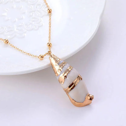 Hot Selling Various Styles of Women Natural Shell Necklace Summer Beach Jewelry Shopify Dropshipping Boho Necklaces