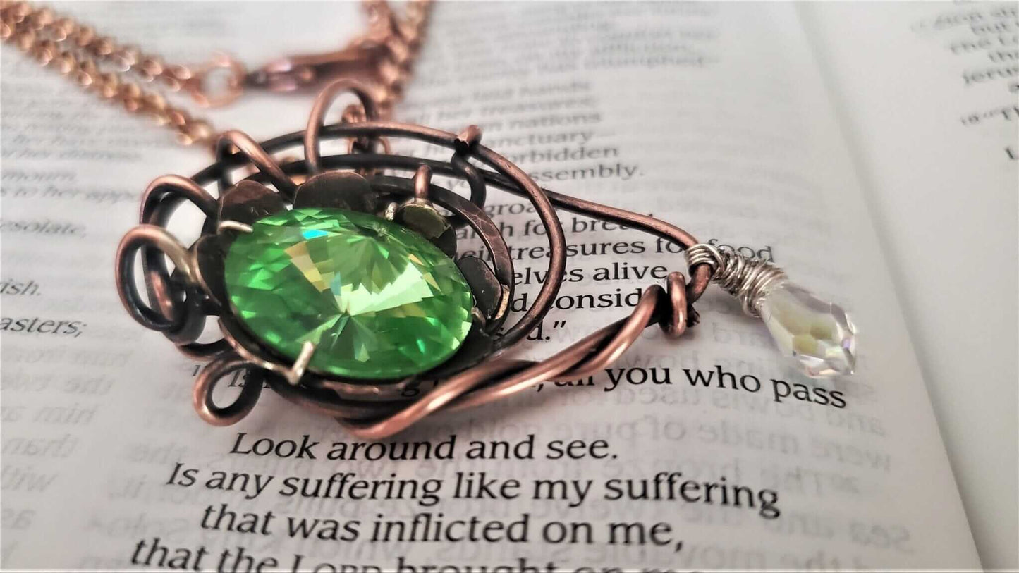 Handmade Asymmetric Wire Sculpted Green Crystal Copper Eye Necklace