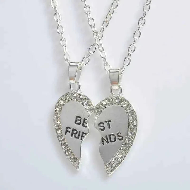 Gooden Friends Love English Pendant Pendant Necklace Fashion Two Rhinestones Alloy Flap Best Friends Necklace New Product Launch
