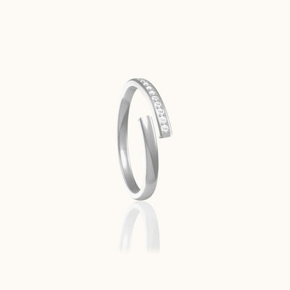 Overlap CZ Titanium Band Ring