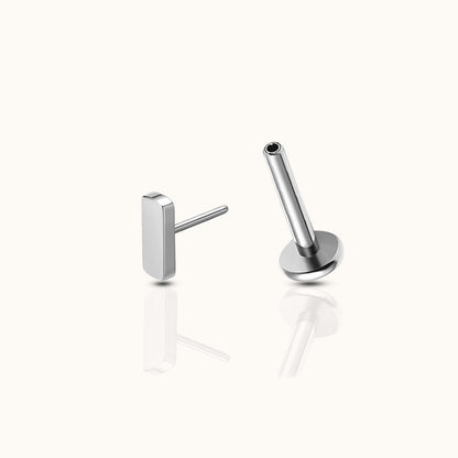 Petite Bar Threadless Labret Titanium Flat Back Earring