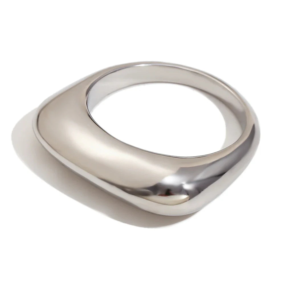 Classic 18K Gold Plated 316L Stainless Steel Flat Stick Ring – Waterproof & Hypoallergenic