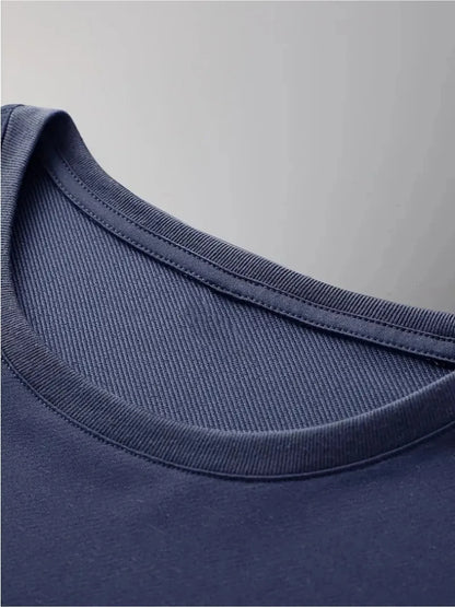 Both men and women have high-quality 67 T-shirts and fashionable 67 T-shirt short-sleeved tops for men and women