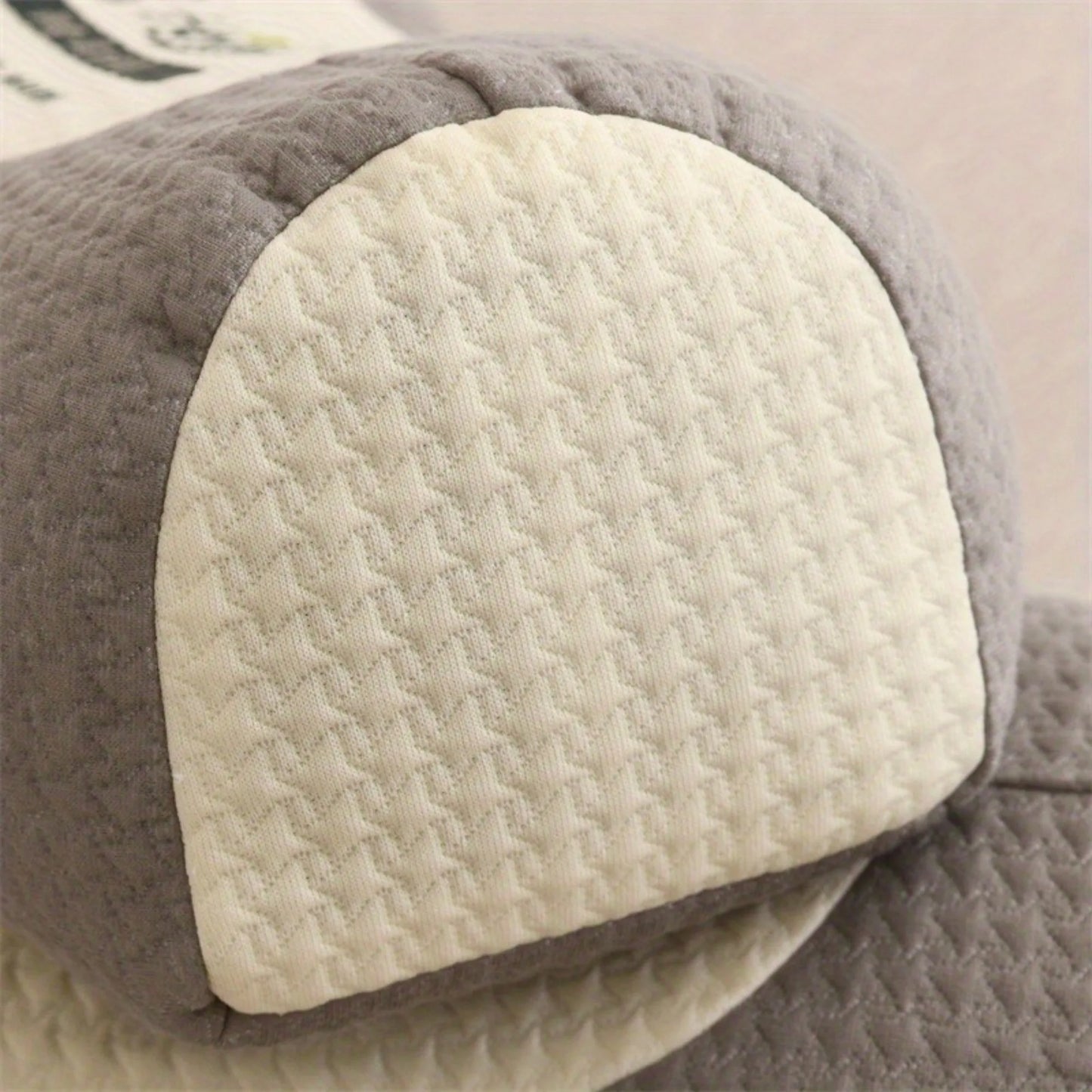 Ergonomic Buckwheat Pillow Adjustable Height Breathable Hypoallergenic Pillow with Removable Cover Cervical Spine & Head Back