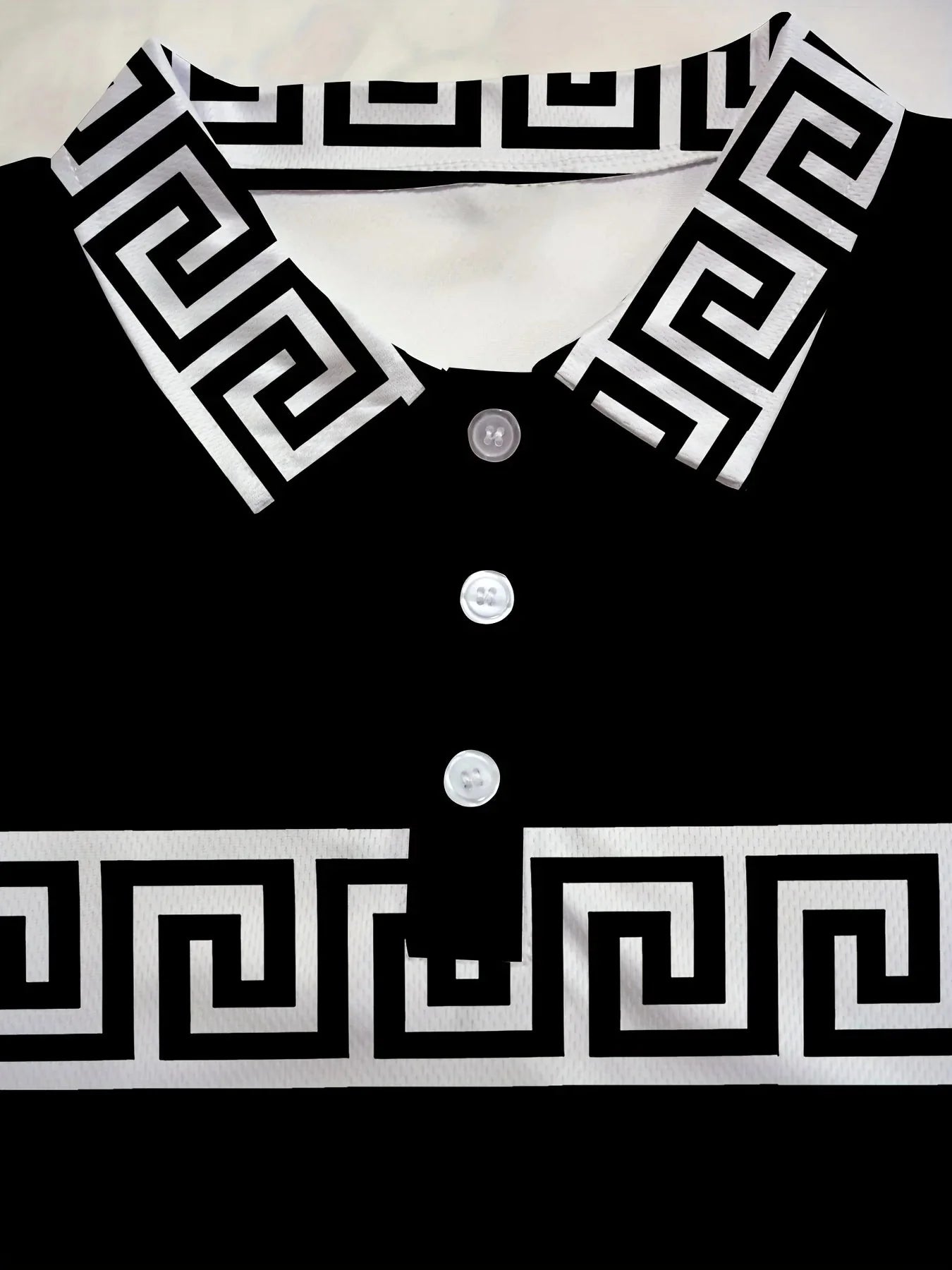 The new men's short-sleeved POLO shirt for summer 2025 features a casual fashionable and comfortable 3D striped pattern print