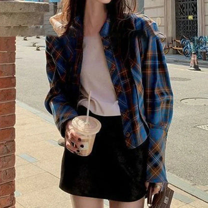 Checkered shirt women's 2024 spring new design sense niche French chic long sleeved shirt  retro top  womens tops