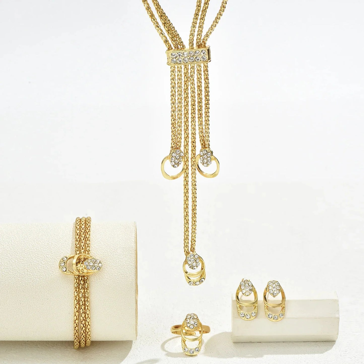 2025 Fashion Jewelry Set Luxury Alloy Long Tassel Necklace Bracelet Earrings Rings Elegant Women Banquet Wedding Accessories