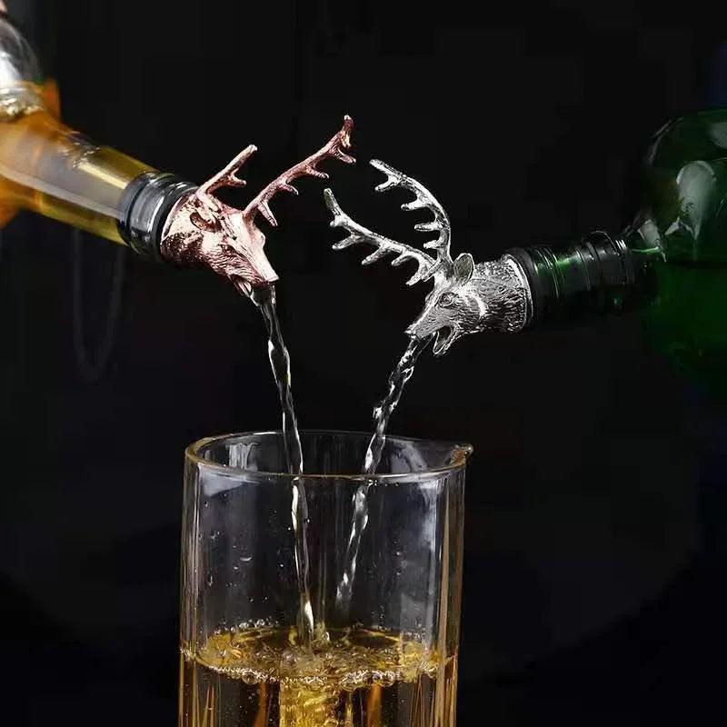 Zinc Alloy Steel Deer Stag Head Wine Pourer Unique Rhinoceros Lion Wine Bottle Stoppers Wine Aerators Bar Tools