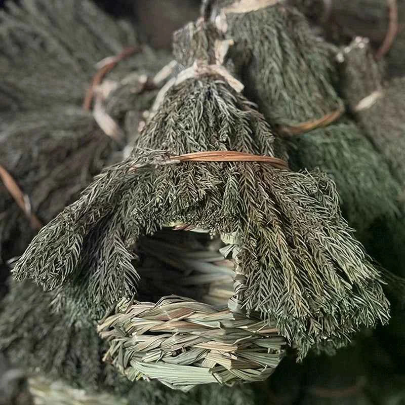 Unique Birdhouse Comfortable Birdhouse Hand-woven Natural Grass Hummingbird House For Garden Outdoor Decoration Window Hideaway