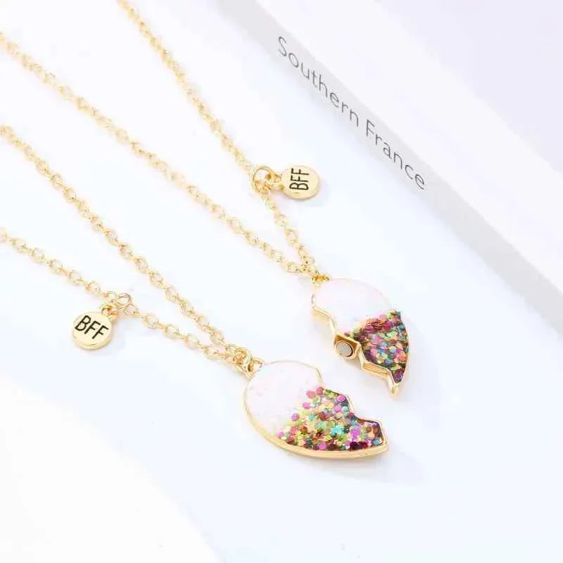 Cute 2 Pcs BFF Necklace Heart Pendant Best Friend Necklace Fashion Couple Chain Necklace Children Friendship Jewelry