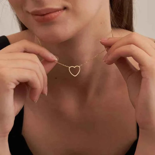 Hollow Love Heart Pendant Necklaces Stainless Steel Necklace Minimalist Valentine's Day Jewelry Gift for Women Men Couple