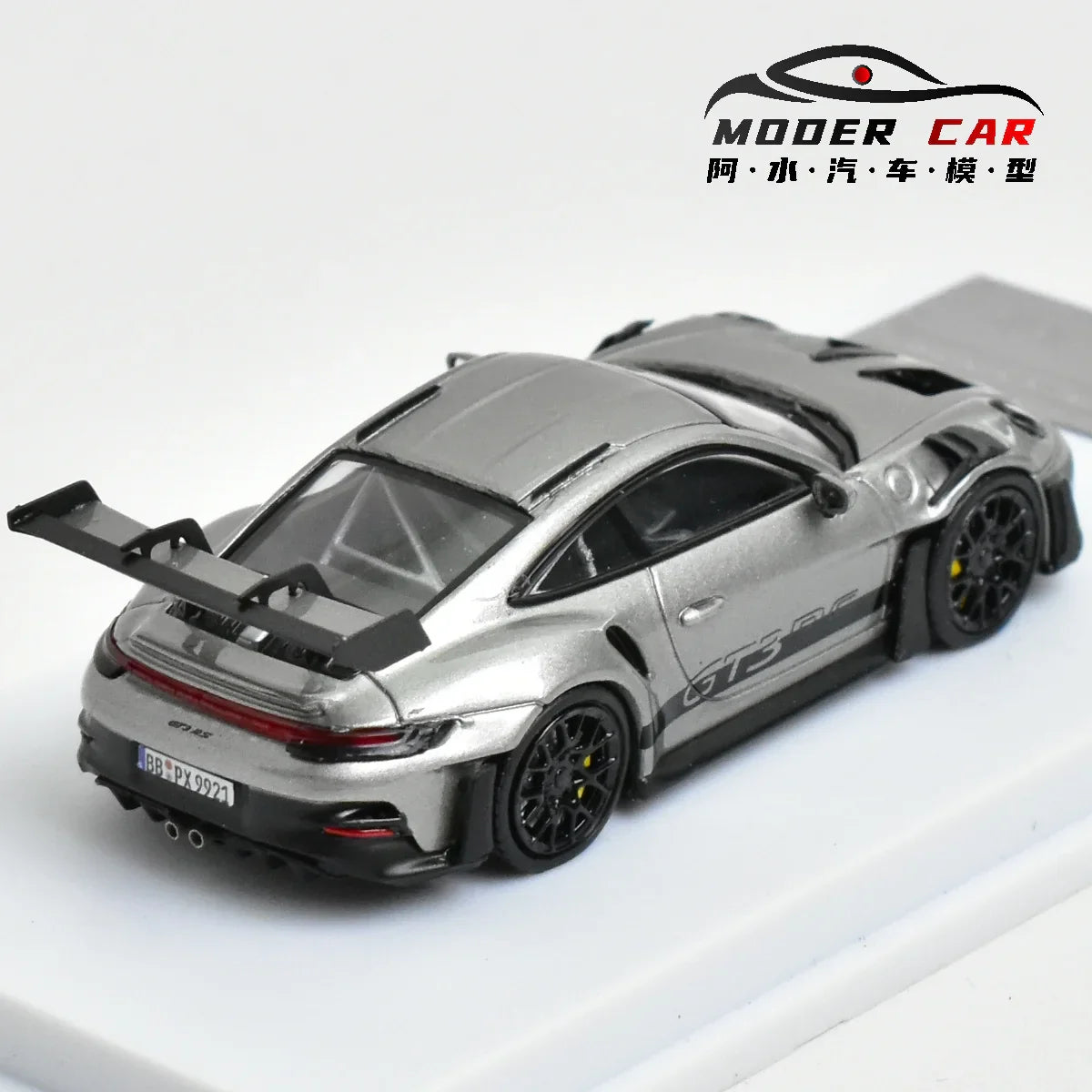 LMLF 1:64 911 992 GT3 RS Diecast Model Car