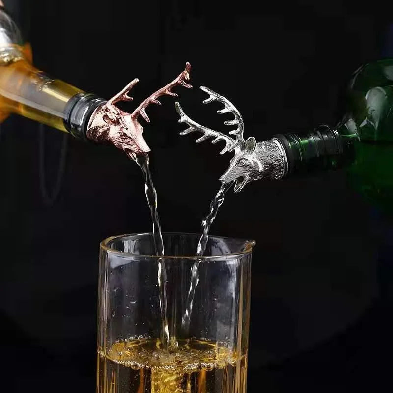 Zinc Alloy Steel Deer Stag Head Wine Pourer Unique Rhinoceros Lion Wine Bottle Stoppers Wine Aerators Bar Tools
